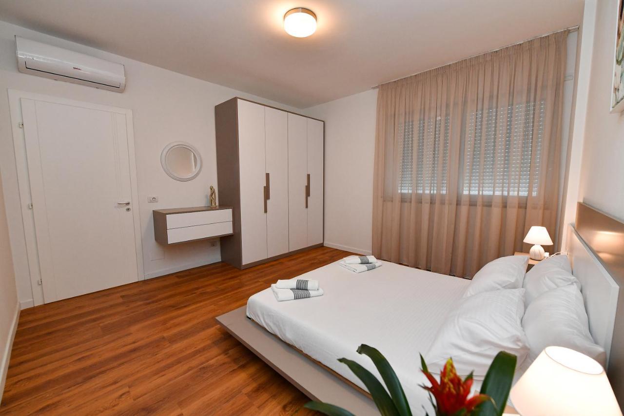 New Central Apartment Shkodër エクステリア 写真