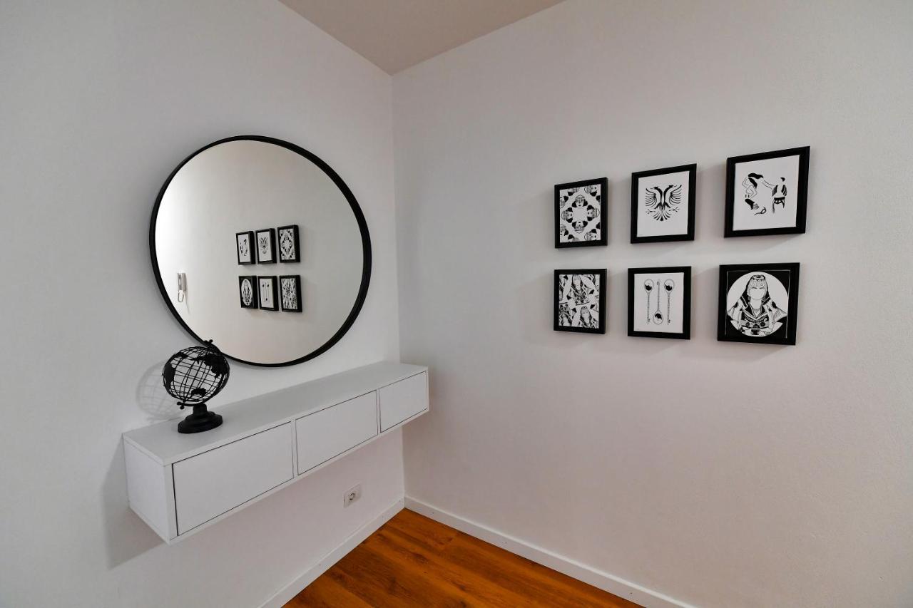 New Central Apartment Shkodër エクステリア 写真